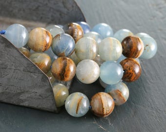 Argentina Banded Blue Calcite Round 10mm Beads