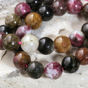 Tourmaline Round 10mm Beads