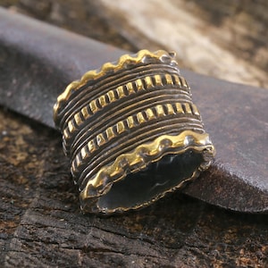 Mykonos Antique Brass (plated) Roped Oblong Barrel (large hole) 21x24mm