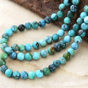 Green Blue Hubei Turquoise (w/ Matrix) Round 3mm Beads