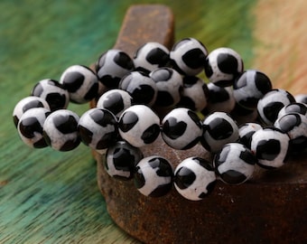 Tibetan (Dzi) Agate Black & White Patterned Round 10mm Beads