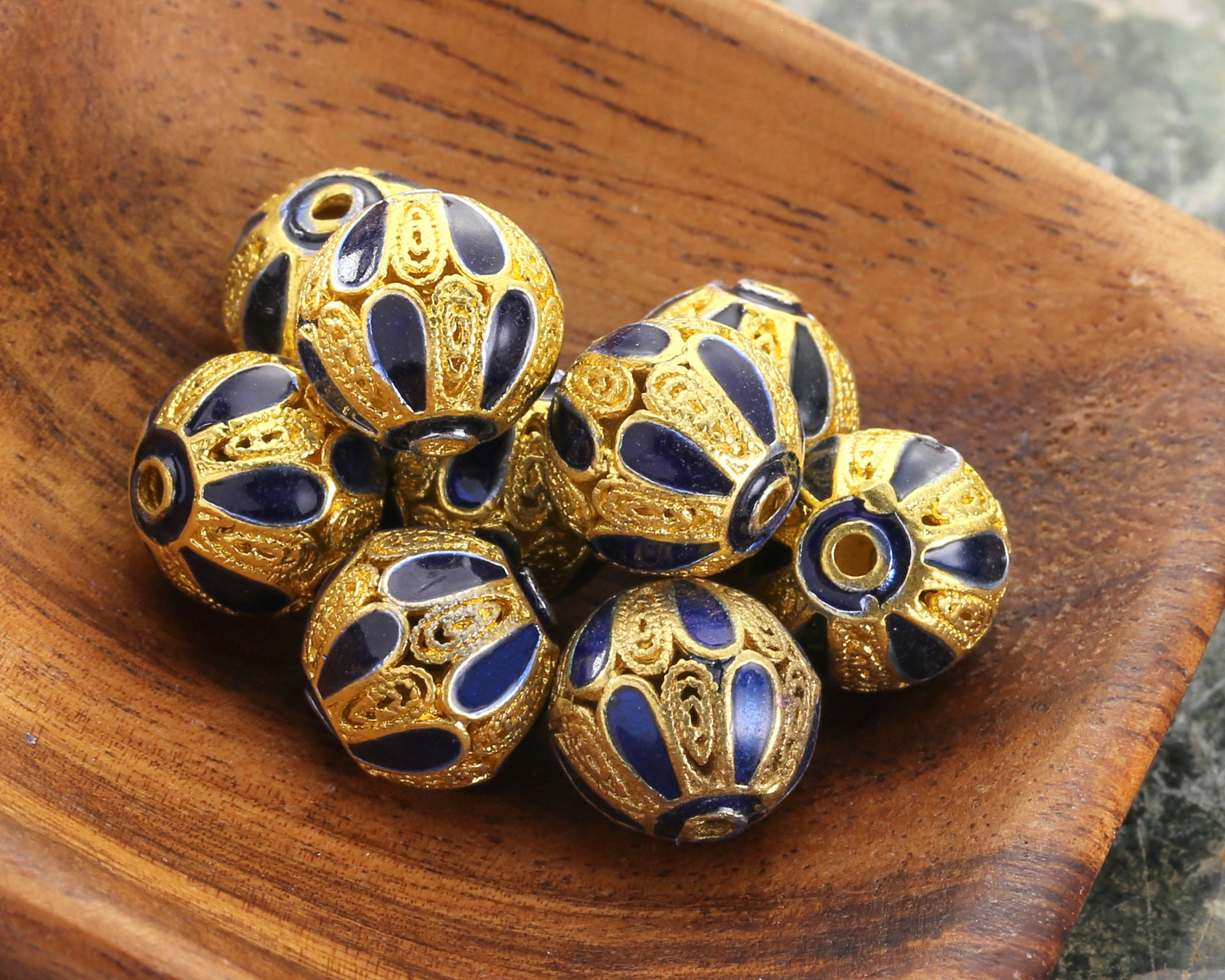 Silver Ball Beads Package of 10 Round, Patterned 8mm Beads for Jewelry  Making Beautiful Quality 