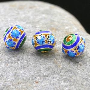 Cloisonné 8mm Blue, Aqua & Green w/ Gold Finish Openwork Daisy Round