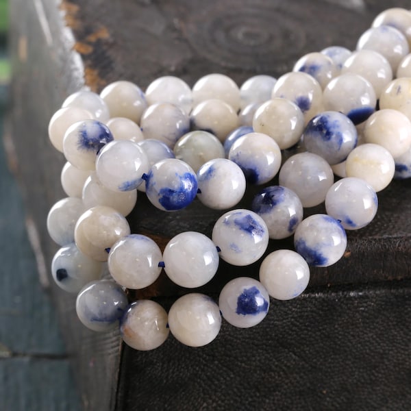 Dumortierite Quartz (dark) Round 8mm Beads