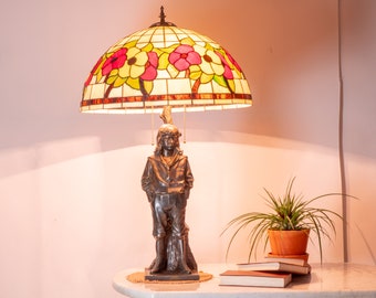 Vintage bronzen jongenslamp, glas-in-lood lampenkap, woondecoratie