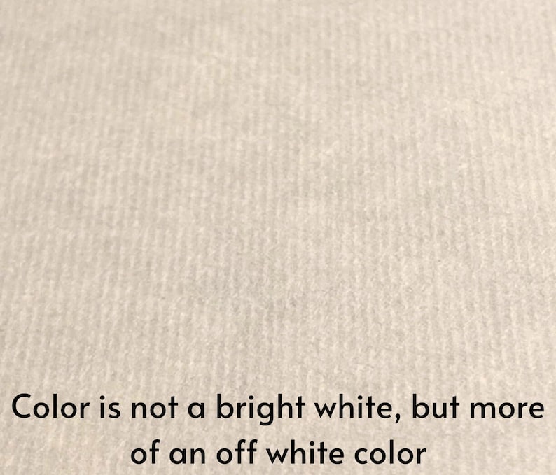 Puede incluir: Primer plano de una superficie texturizada de color blanco roto. El color no es un blanco brillante, sino m&aacute;s bien un blanco roto.