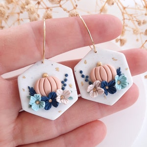 Bloemenpompoen polymeerklei oorbellen oorbellen | Elegante pompoensieraden | Herfstoorbellen van klei | herfstsieraden