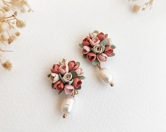 Flower bouquet clay earrings with pearl detail,cottagecore earrings,unique handmade jewelry gift,statement earrings