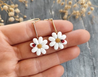 Minimal daisy earrings with ladybug,polymer clay statement homemade jewelry,Flower cottagecore earrings