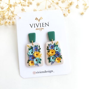 Unique floral botanical clay earrings |  Lightweight handmade polymer clay flower earrings,Mother&#39;s day gift