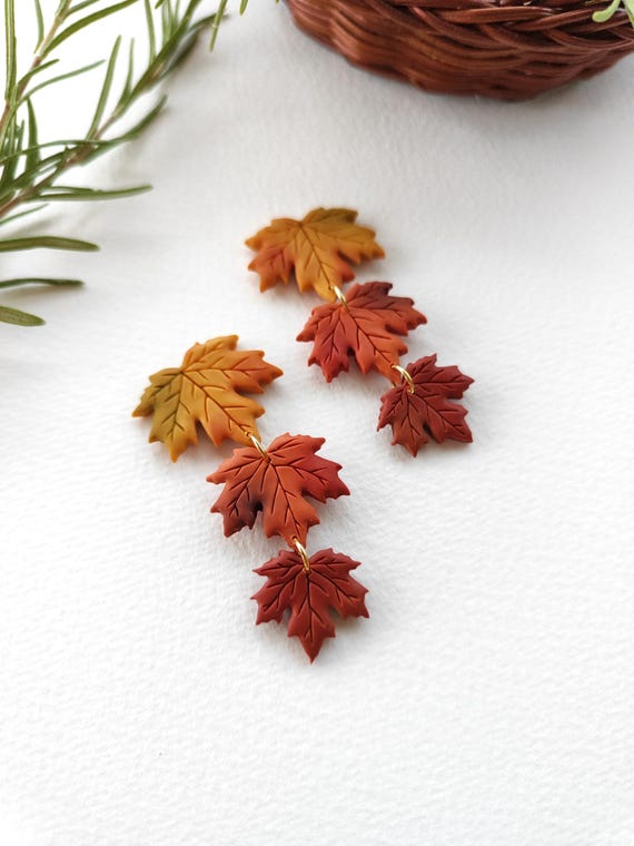 Maple leaf earrings,Lightweight Fall clay earrings , Autumn leaf jewelry, Fall jewelry for gift, Leaves Earrings
