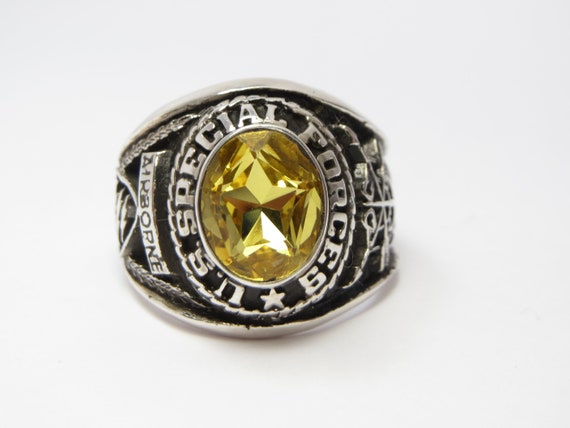 De oppresso shop liber ring
