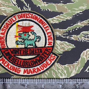 vietnam war PATCH !   patch , us navy vietnam river assault div one eleven 111 mekong marauders patch    ,