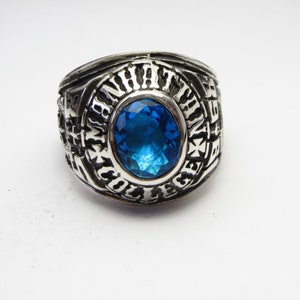 01, ring ,   Manhattan , College ring , 1968 , School ring , New York City , US size: 8 , solid sterling 925,  allow 9 days to mail out