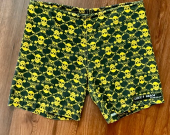 USA購入 ビンテージ ８０S ライフズアビーチ LIFE’S A BEACH ファイヤーパターン スニーカー VINTAGE オールド SK8 SANTA CRUZ POWELL Vintage 80s Life's A Beach Surfgear Devil Flames Hell Shorts