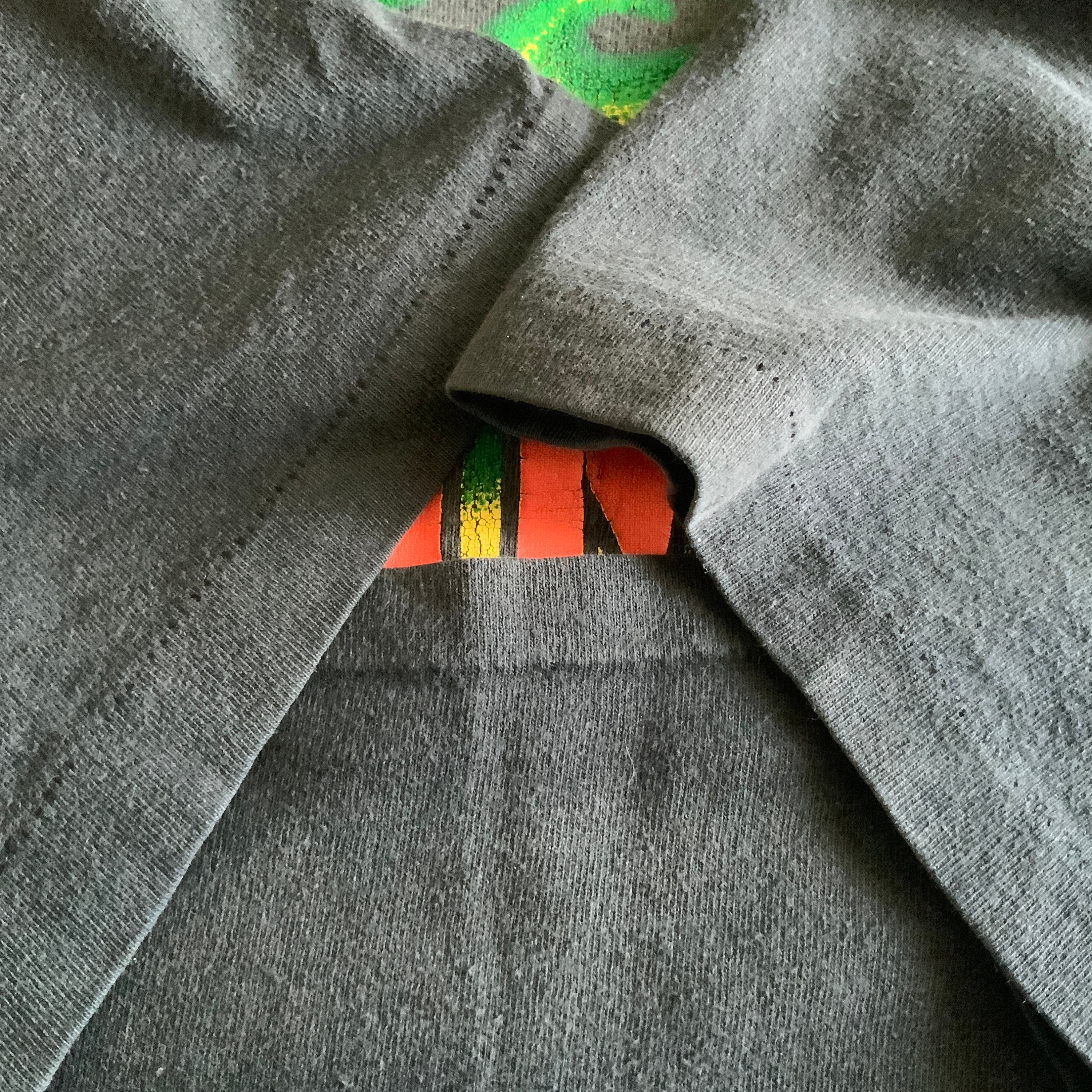 Vintage 80s Santa Cruz Skateboards Slime Balls T-shirt 1980s 90s