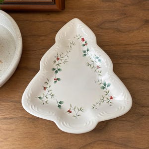 Vintage Pfaltzgraff Winterberry Christmas Tree Dish - USA Ceramic Holiday Plate