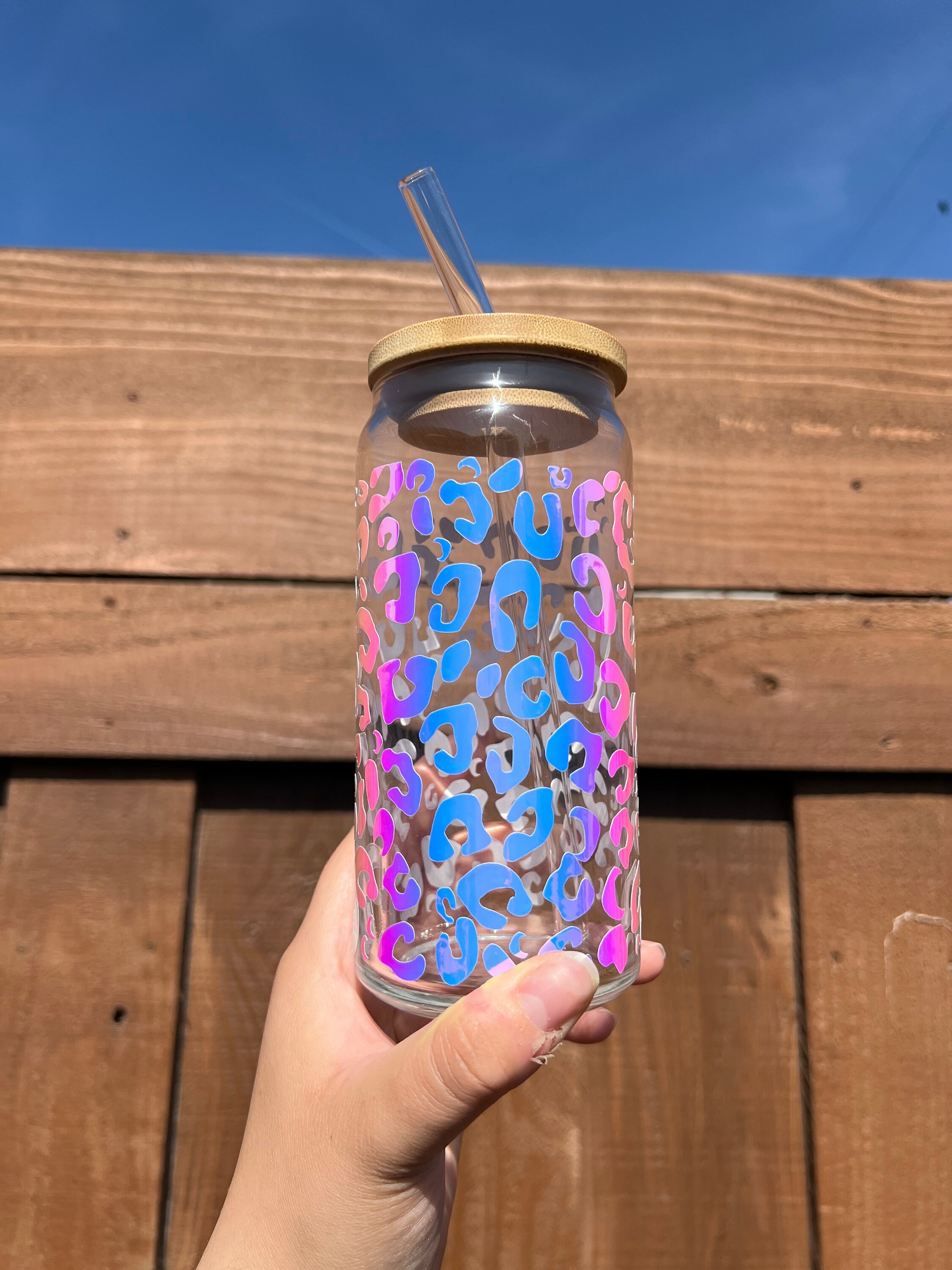 Leopard beer can glass with bamboo lid & glass straw – Allana's Custom  Creations