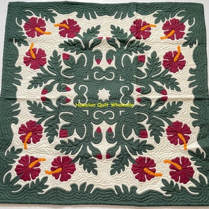 Hawaiian Quilt Wall hanging Baby Blanket 100% hand quilted/hand appliqued HIBISCUS 42x42
