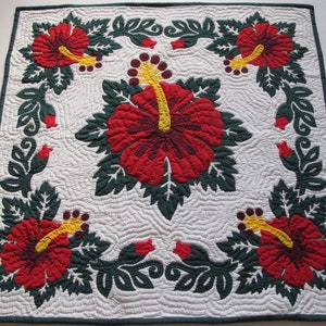 Hawaiian handmade Quilt Wall hanging baby blanket, 100% hand quilted/hand appliqued HIBISCUS 42x42
