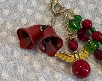 Christmas Charms with Angel on gold chaine