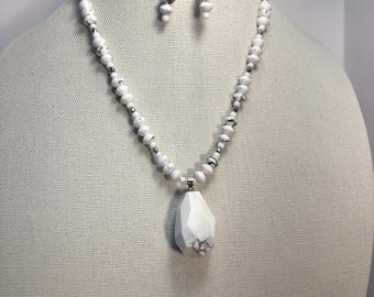 White Howlite Necklace - 20 inch with matching earrings