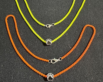 Enamel Metal Black Paw Print Sliding Bead on 20 inch Color Belcher Chain