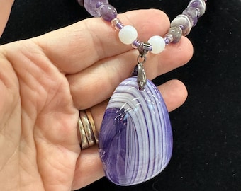 Amethyst and Agate beaded necklace with pendant and matching earrings set