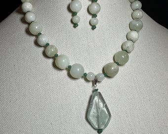 Quartz and Crystal Necklace with earrings set