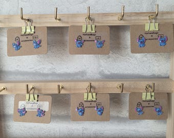 Pendientes pequeños con el personaje Stitch de Disney