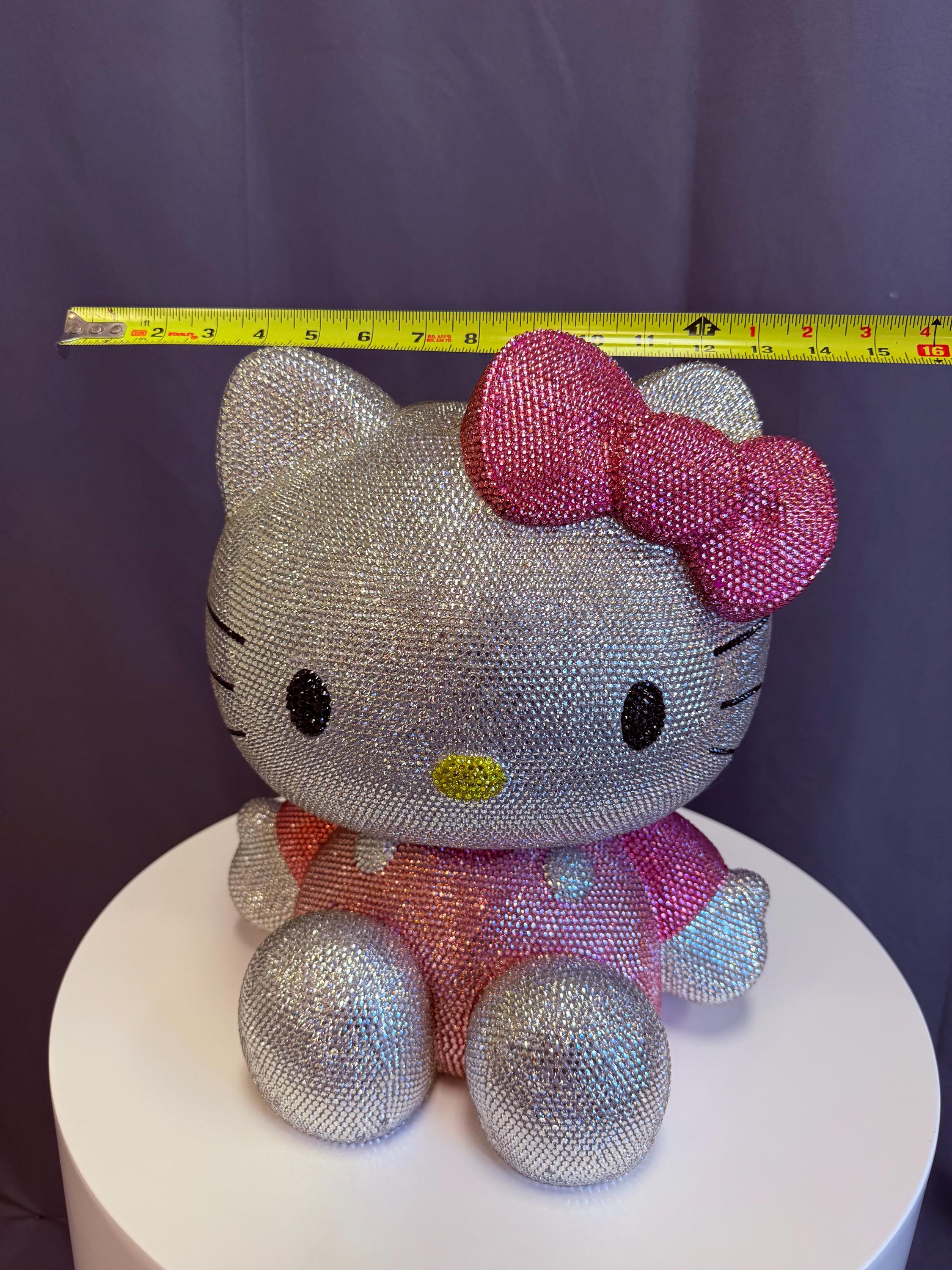 Hello Kitty ラインストーン 置物 Setting Hello Kitty Dazzling Handmade Figurine Entirely Encrusted