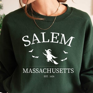 Halloween Sweatshirt, Salem Massachusetts Hoodie, Vintage Halloween, Massachusetts Shirt, Salem Sweatshirt, Cute Fall Tee,Crewneck Halloween