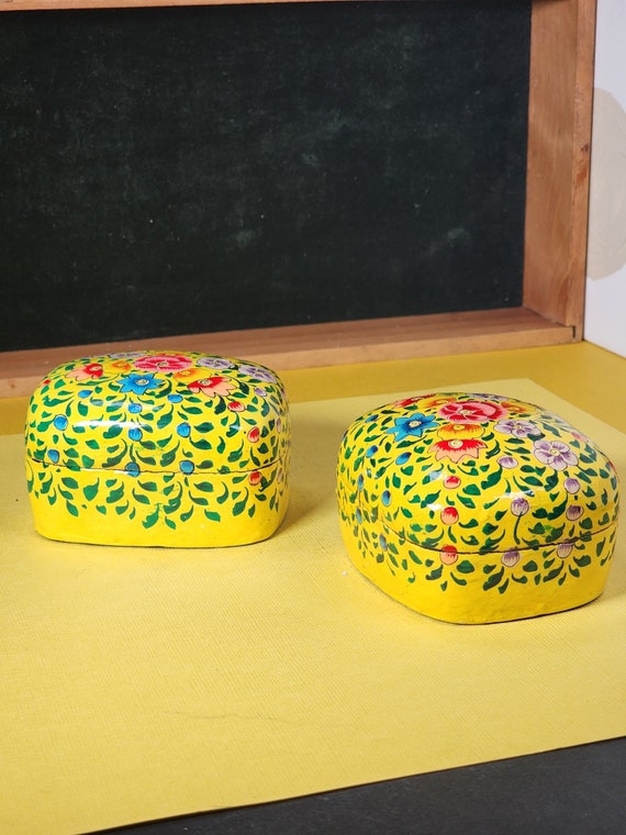 Vintage, hand made, painted, - Gem Vintage, hand made, painted, - Gem