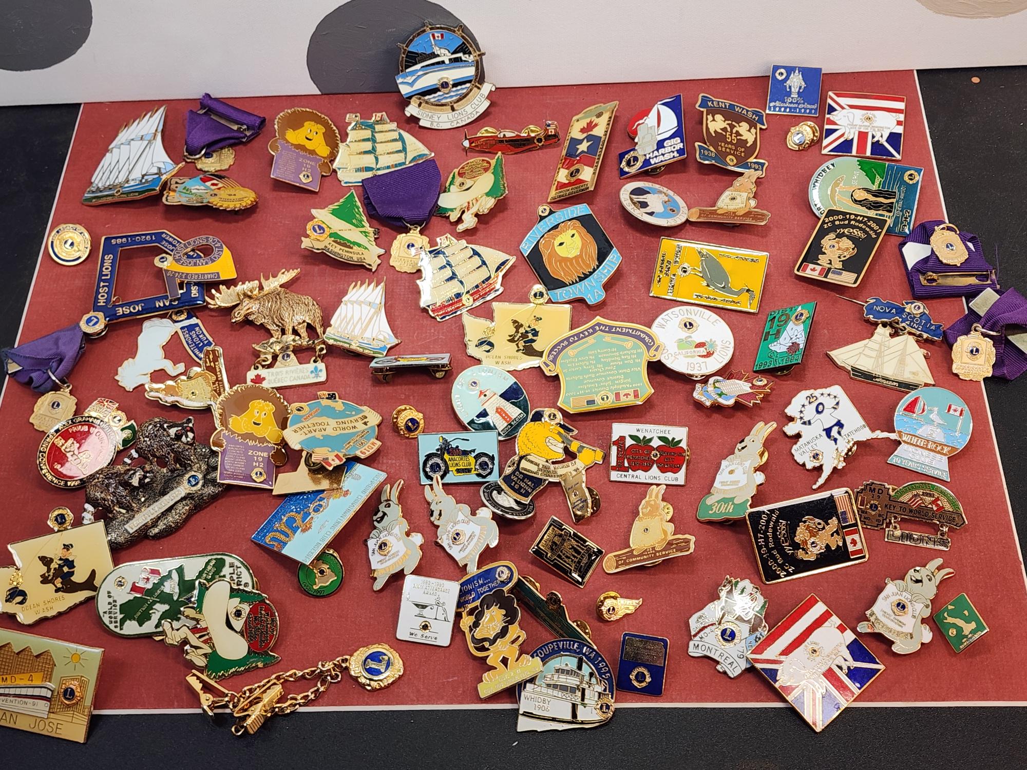Lions 50th Anniversary バッジ 8個セット Big Lot of Lions Club Pins 80s and 90s - Etsy