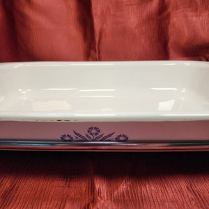 Vintage Corning Ware P-76 baking dish with Rare Stand