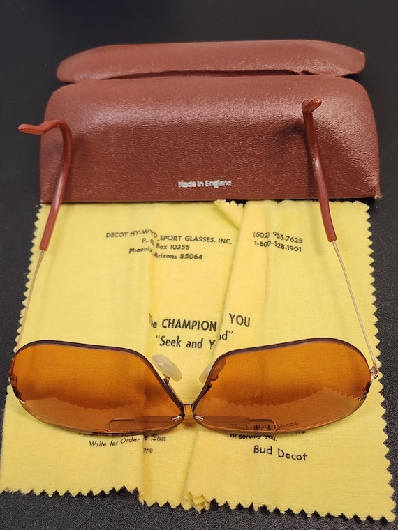 Vintage Bud Decot Shooting Glasses Gem