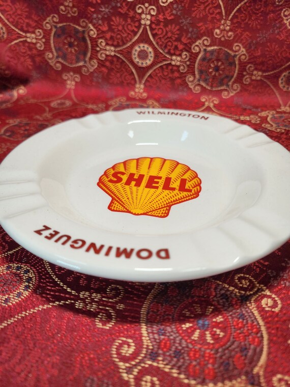 shell gas station tobacco products Rare Shell Oil Gas Station Cigarette