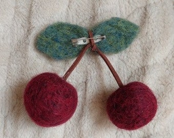 New style brooch handmade wool felt exquisite foreign style cherry brooch dress knitting single product fruit brooch