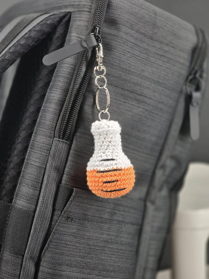 Science Teacher Gift Handmade Crochet Keychain Laboratory Flask Charm Chemistry Student Backpack Accessory Cotton Yarn Design Perfect Teacher Appreciation Present Graduation Gift Student Recognition Handmade Quality Construction Unique