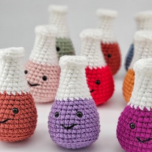 Chemistry Plushie Toy Educational Gift Science Kids Learning Beaker Laboratory Flask Crochet Amigurumi Handmade Creation Chemistry Stuffed