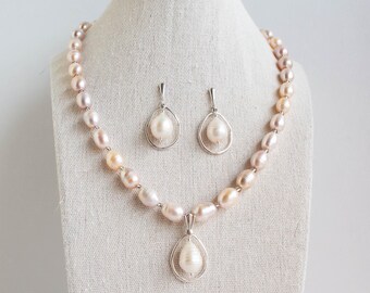 Peach Pearl, Sterling Silver, Beaded Pendant Necklace & Earrings Set