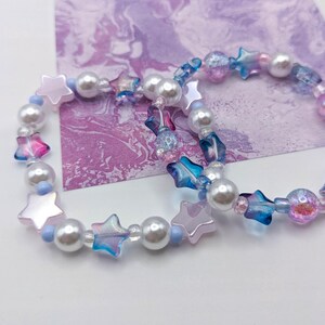 Himmlisches Pink-Blaues Perlenarmband