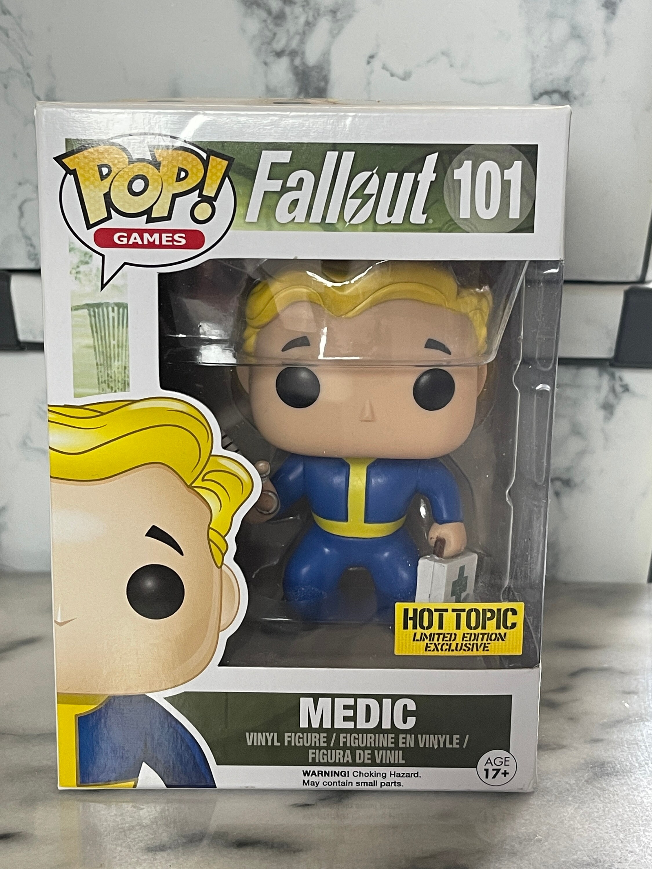 Fallout 101 Medic Funko Pop Hot Topic Limited Edition - Etsy 日本