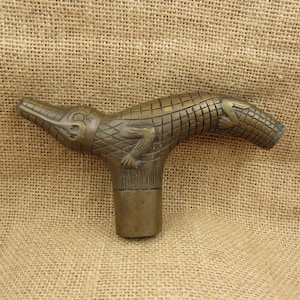 Antique Brass Crocodile Head Handle Only For Wooden Walking Stick Cane walking stick Cast Iron Decorative Fence Tip Toppers Cane Head tom618