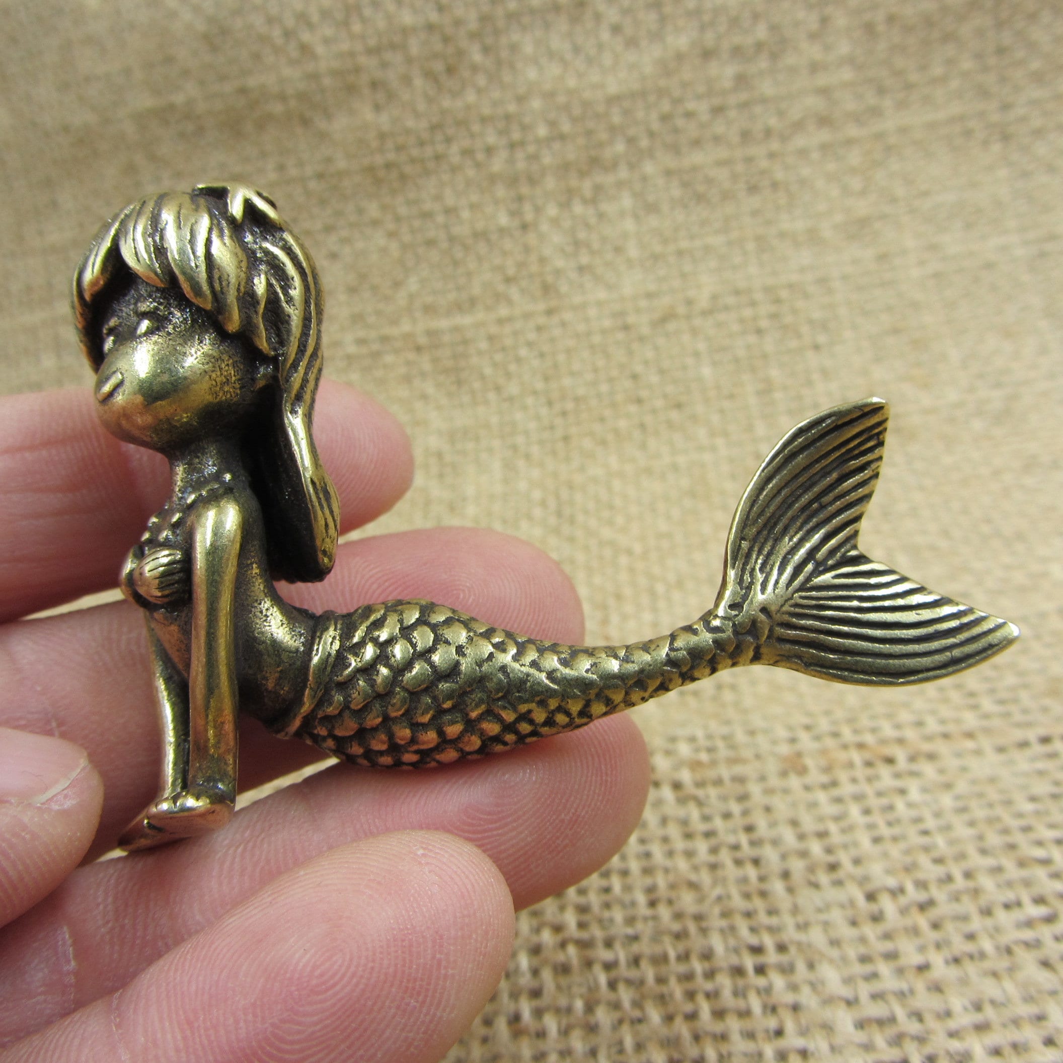 Vintage Style Brass Mermaid Princess Figure, Mini Desktop Deco, Copper Daughter of the Sea Statue, Nautical Fish Figurine Housewarming Gift