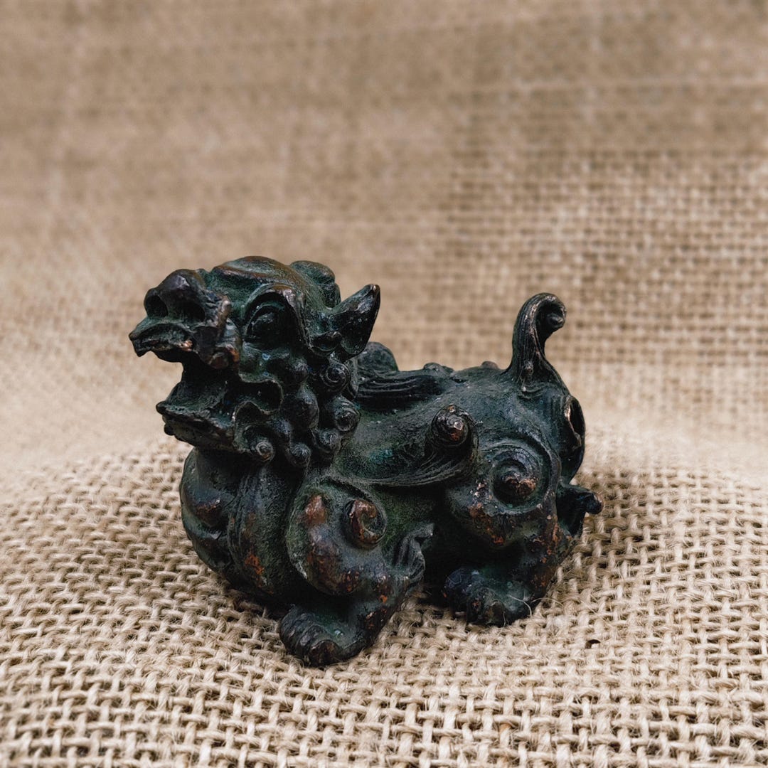 Vintage Bronze Pixiu Statue Feng Shui Wealth Guardian Lucky Beast Mini ...