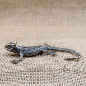 Brass Lizard Sculpture Solid Copper Ornament, Animal Figurine for Home Office Garden Desktop Decor Realistic Retro dragon reptile Figure D83