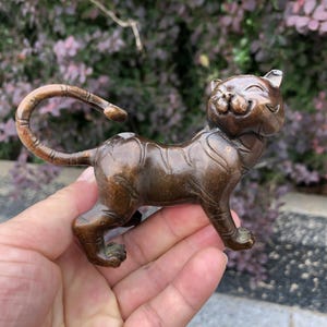 Copper Cute Stand Cats Statue, Figurine Decorative Metal Cat Statue for Home Decorations Creative Wedding Gift, Mini Animal Figurine Pet
