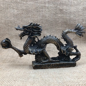 Feng Shui Vintage Brass Dragon Statue auspicious Ornament Lucky Loong For Success Zodiac Dragon Cabinet Show Piece Home decoration Thm027
