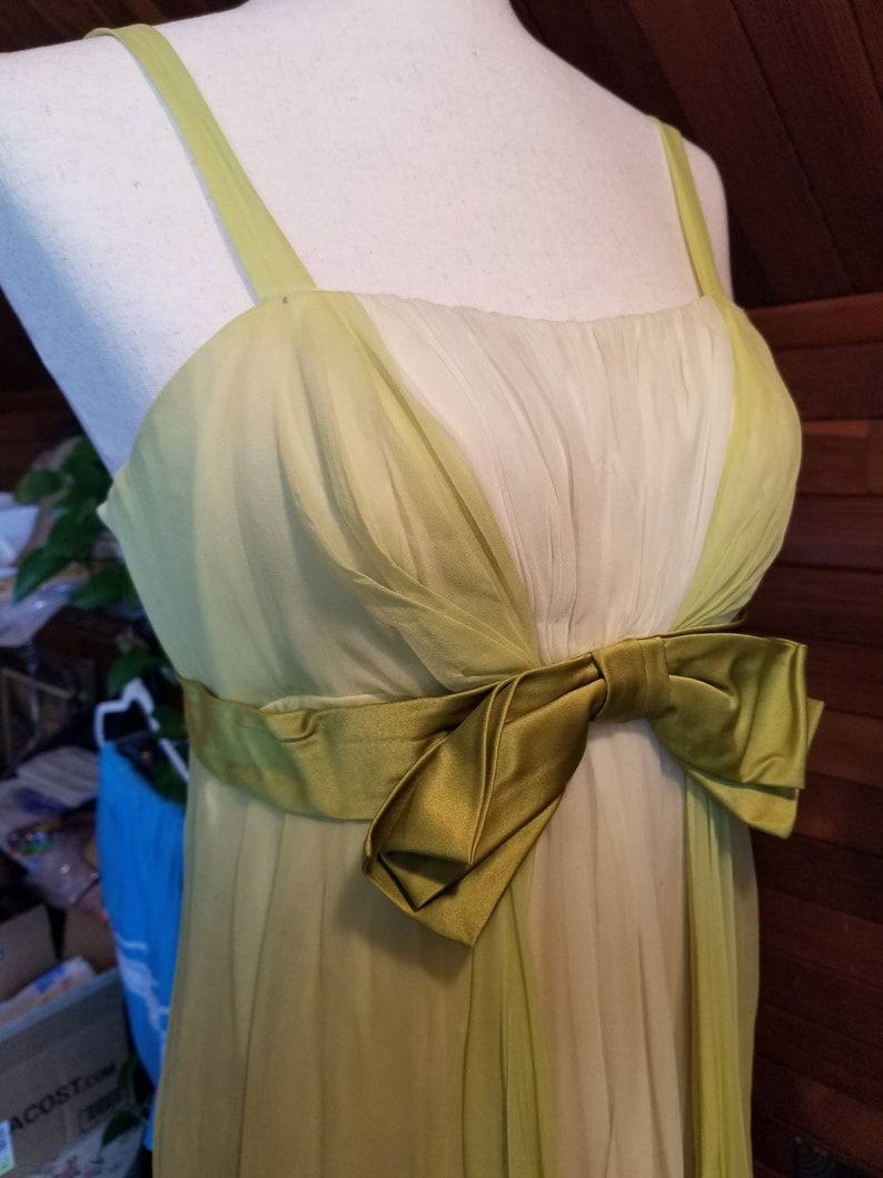 Vintage 1950's/1960's Silk Chiffon Light Lime Green Cream Formal Dress Prom image 2